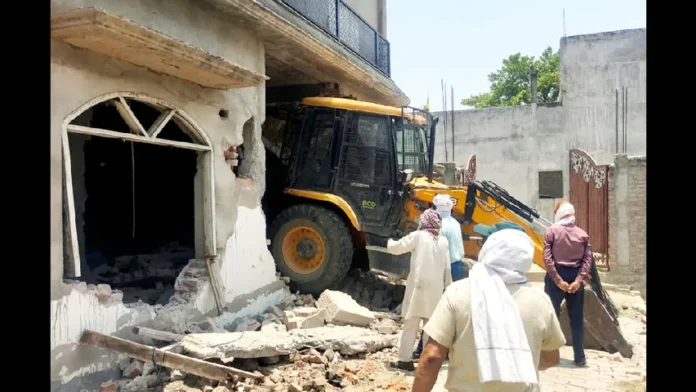 Ayodhya Demolishes Houses Built on Encroached Mythological Saptsaagar Land