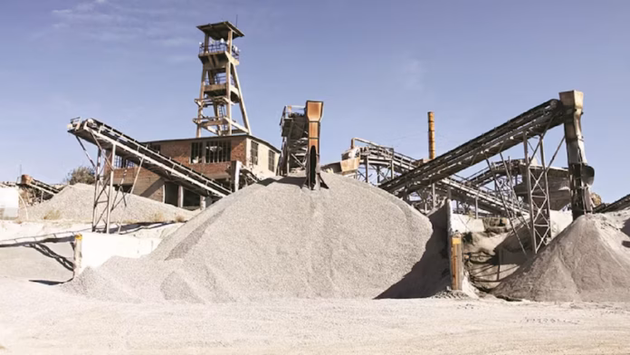 Local Cement Sales Fall by 10.4% in FY25’s First Half, Exports Rise