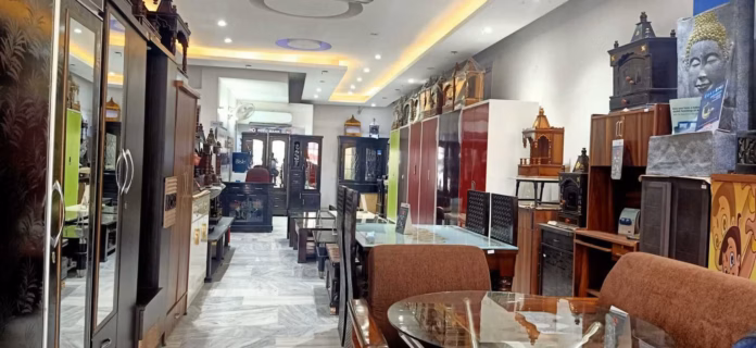 Sector 56 Bulk Material Market Opens for Furniture Traders