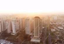 Mumbai Developer Targets ₹40,000 Crore FY26 Launches After Strong First Half Mumbai Developer Targets ₹40,000 Crore FY26 Launches After Strong First Half